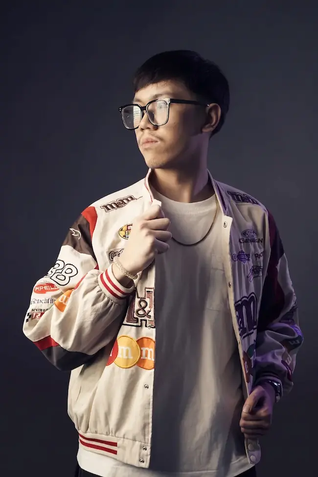 Profile Picture of Kim Carl Macapayad - Personal Portfolio Homepage